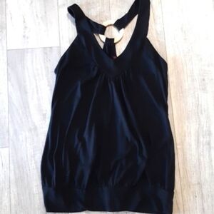 Womens Black tshirt tank top circle back accent blouse top sz Sm/med VOLUME ONE